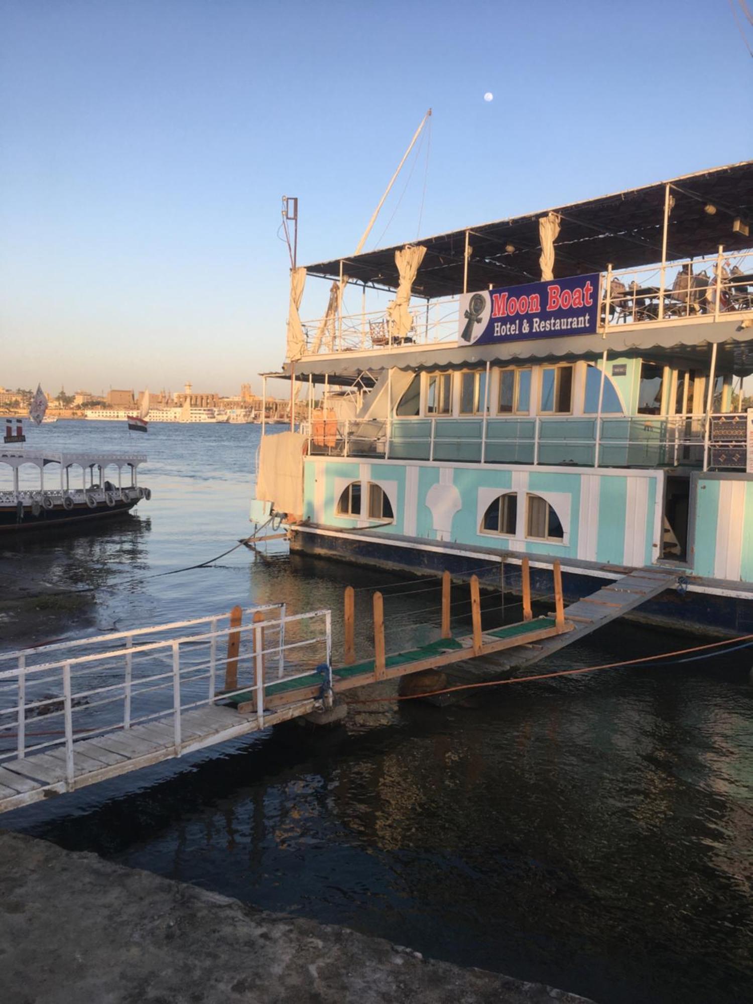 Отель Moon Boat Луксор Экстерьер фото